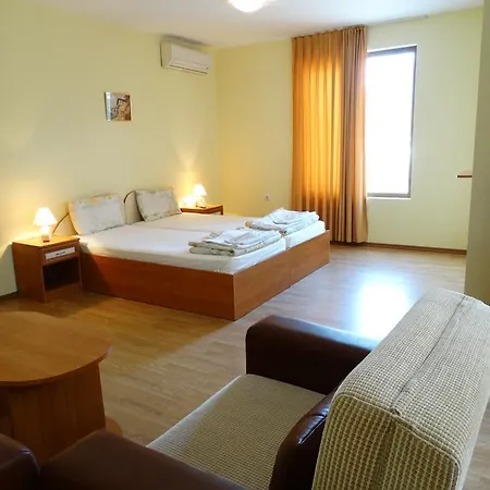 Stariat Kesten Nesebar